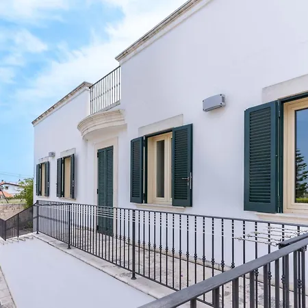 Villa Poggio Verde With Pool - Exclusive Retreat Noicattaro Exterior photo