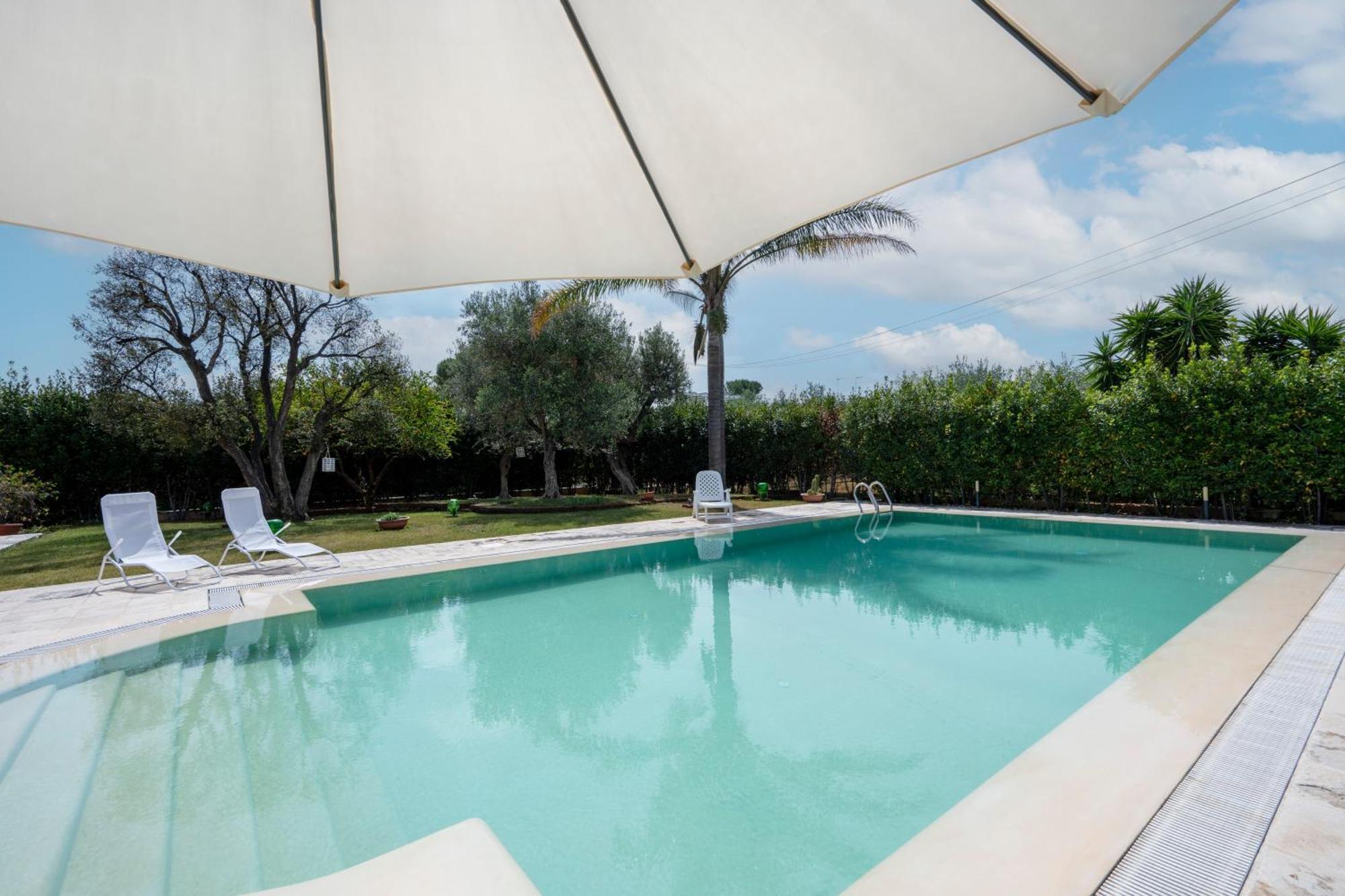 Poggio With Pool - Exclusive Retreat Villa